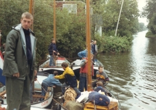 1980-1989327