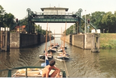 1980-1989375
